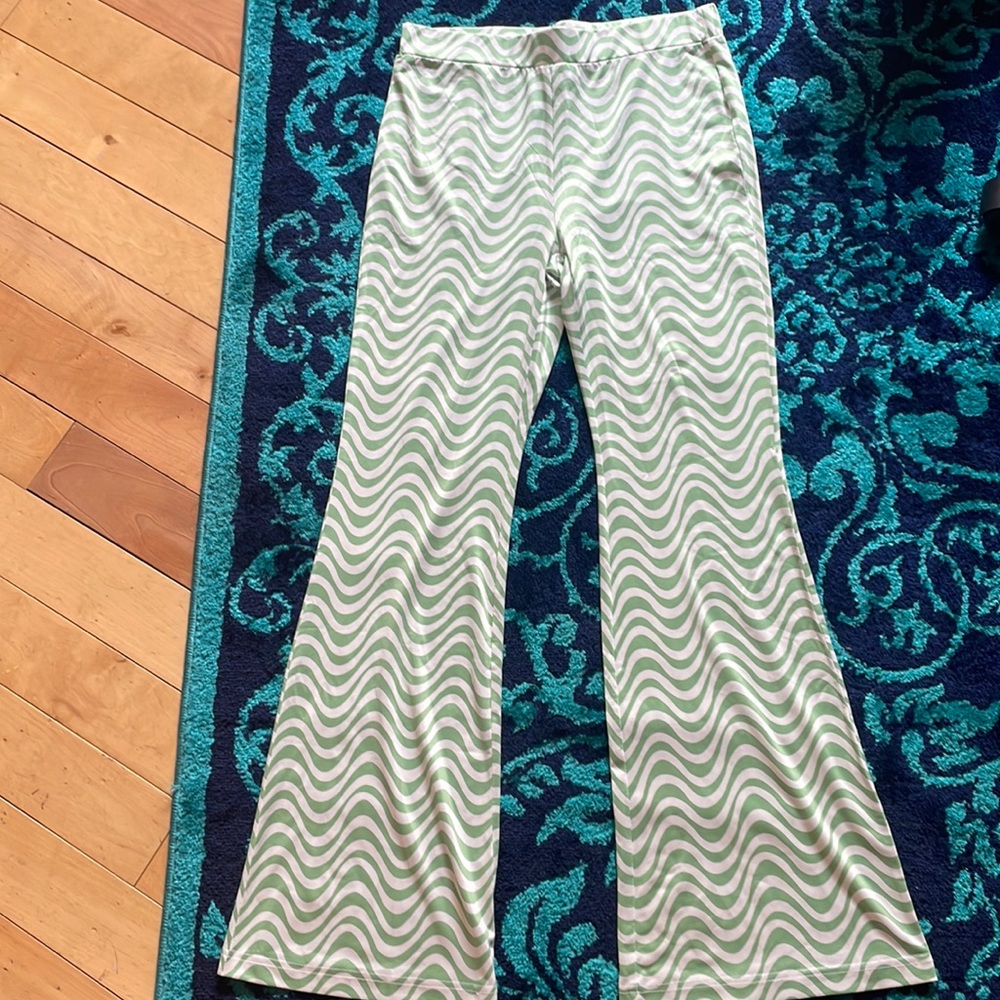 Funky Elodie flare pants